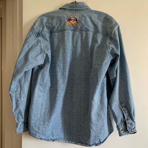 Vintage Hard Rock Cafe Denim Atlanta Georgia Button Down Top size Medium EUC - Picture 2 of 5